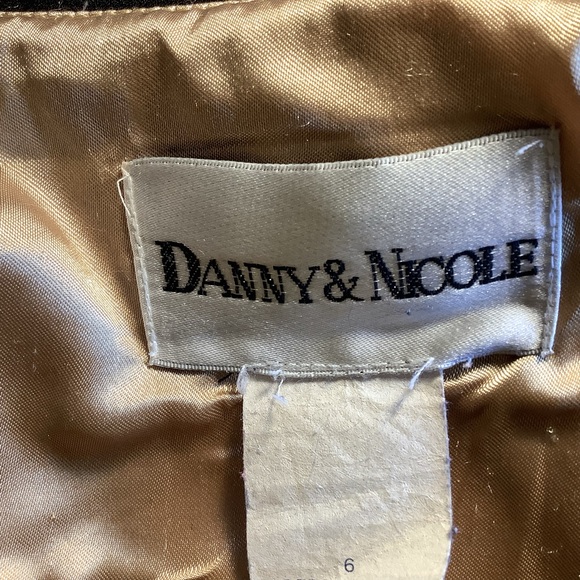 Vintage Danny & Nicole NY Women's Long Black Jacket and Dress XS - S 3 Button - Picture 9 of 16